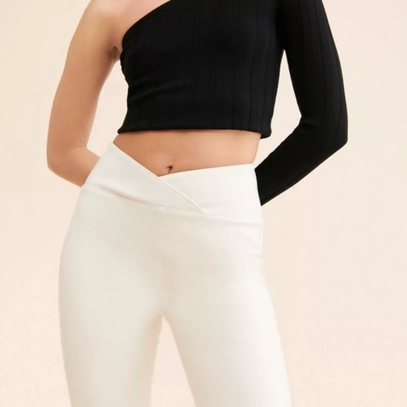 NWT Free People Worn White Ivory Venice Beach Flare Pant / 30 - Picture 3 of 10